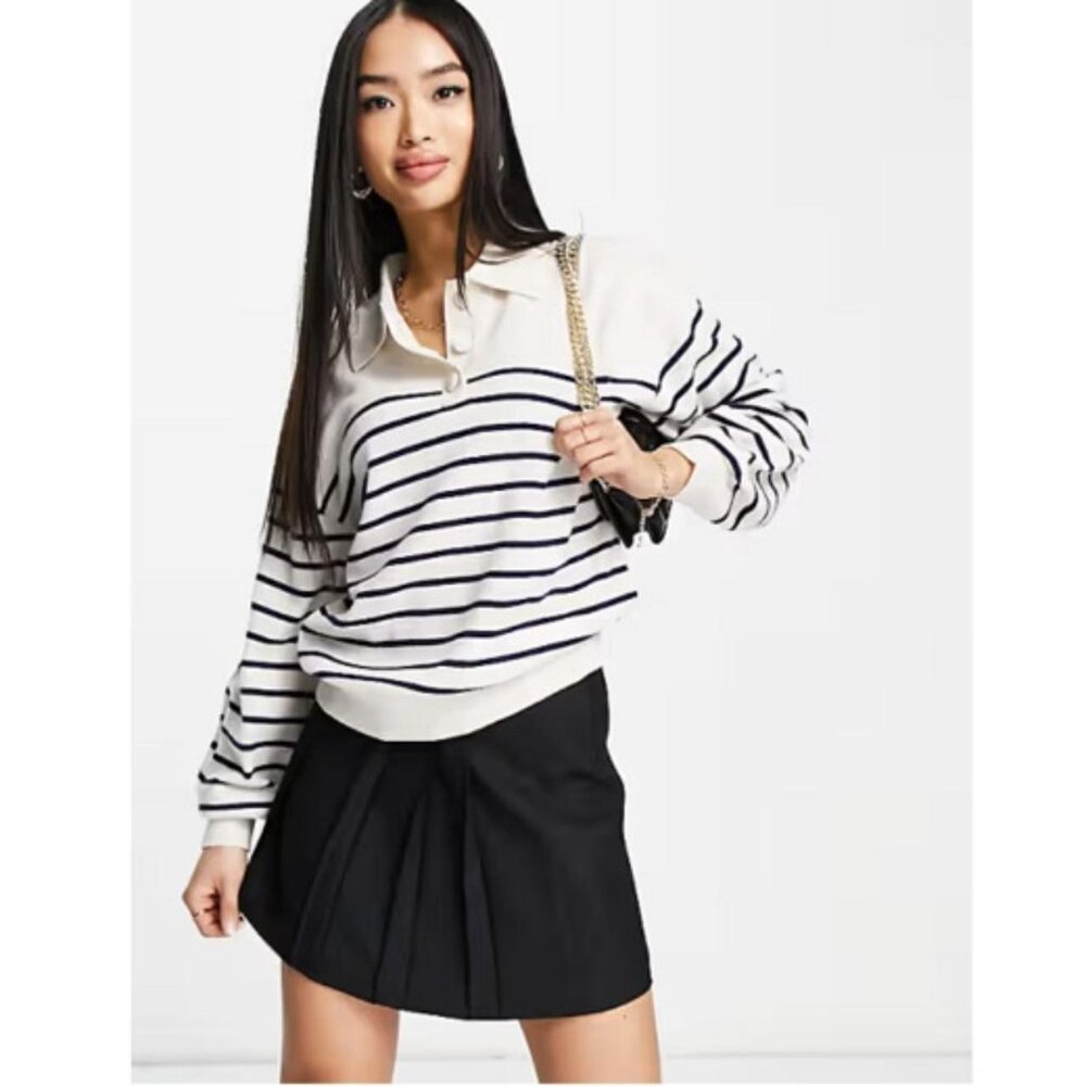 & Other Stories 100% Wool Stripe Sweater in Navy/White size S